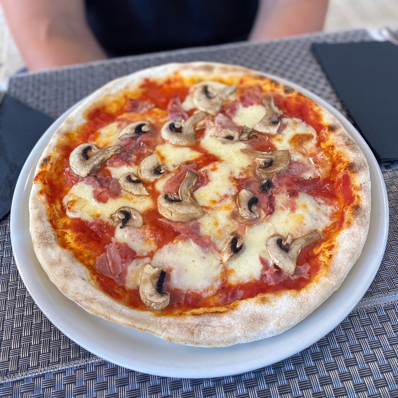 Whitagram-Image (17)